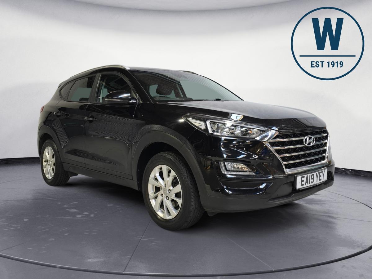 Main listing image - Hyundai Tucson