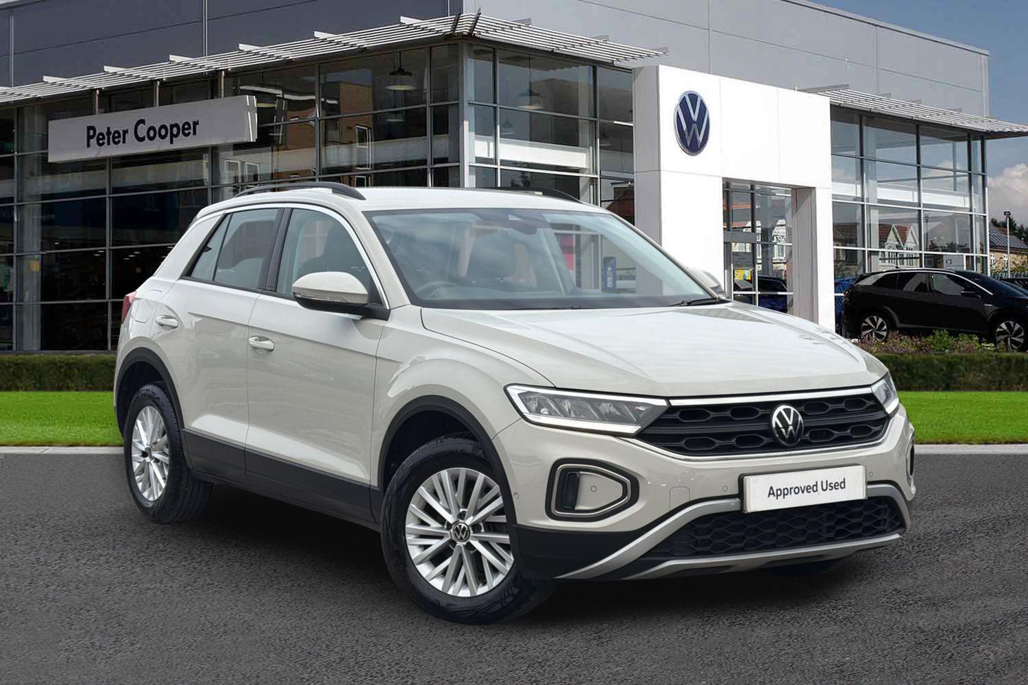 Main listing image - Volkswagen T-Roc