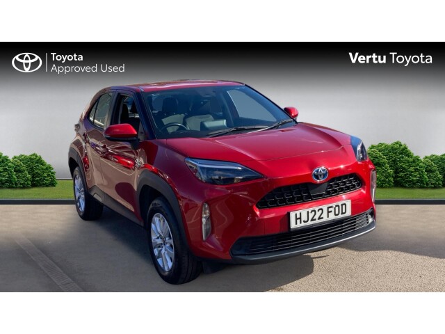 Main listing image - Toyota Yaris Cross