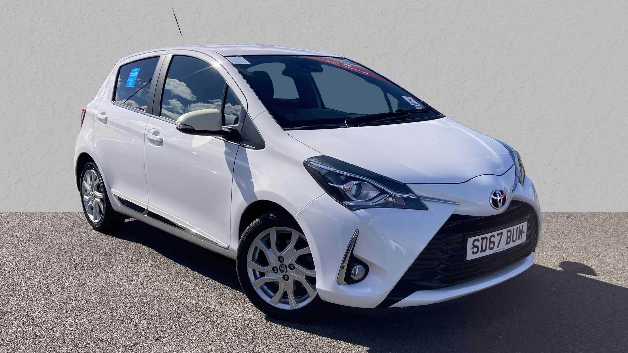 Main listing image - Toyota Yaris