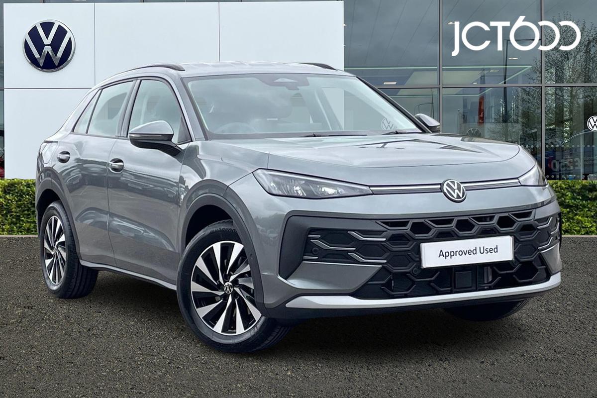 Main listing image - Volkswagen T-Roc