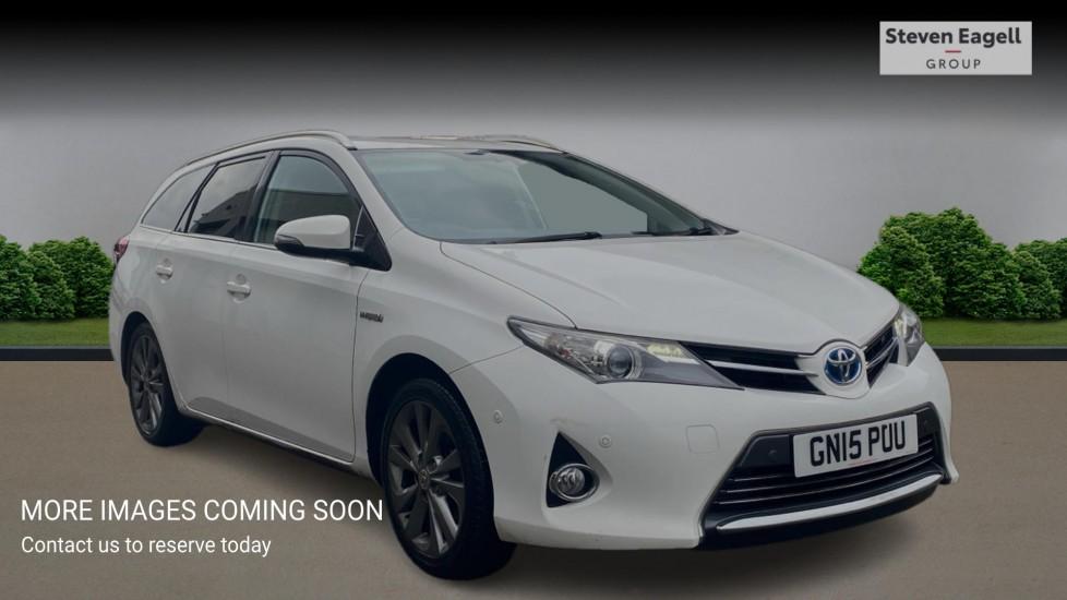 Main listing image - Toyota Auris Touring Sport