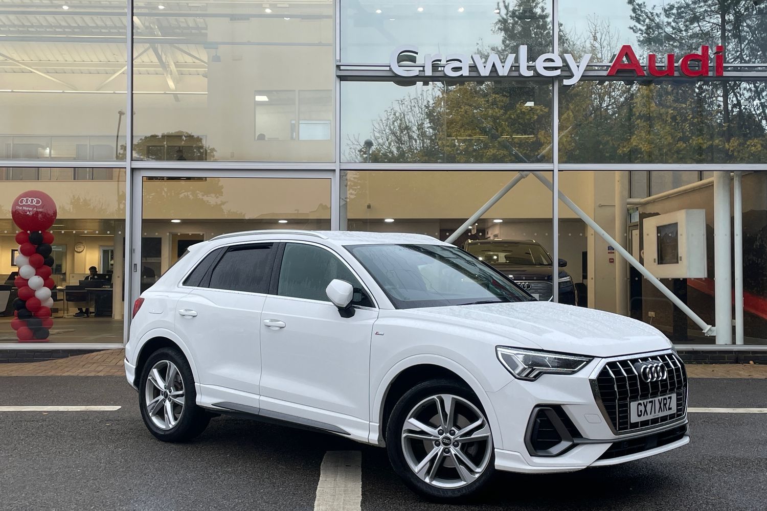 Main listing image - Audi Q3