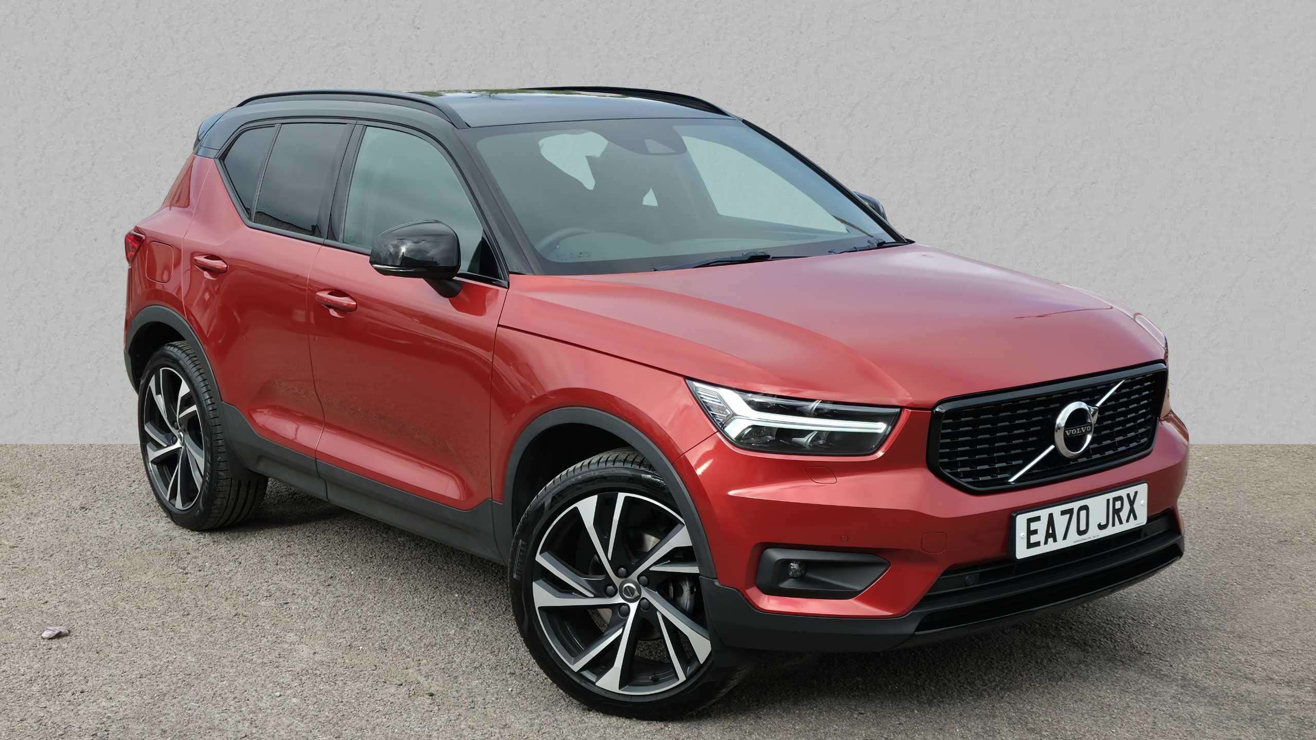 Main listing image - Volvo XC40