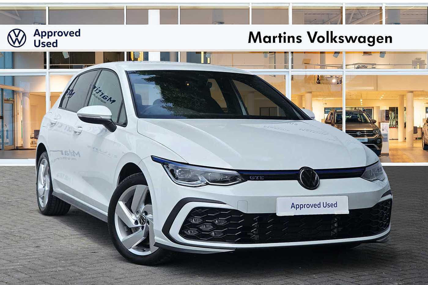 Main listing image - Volkswagen Golf GTE