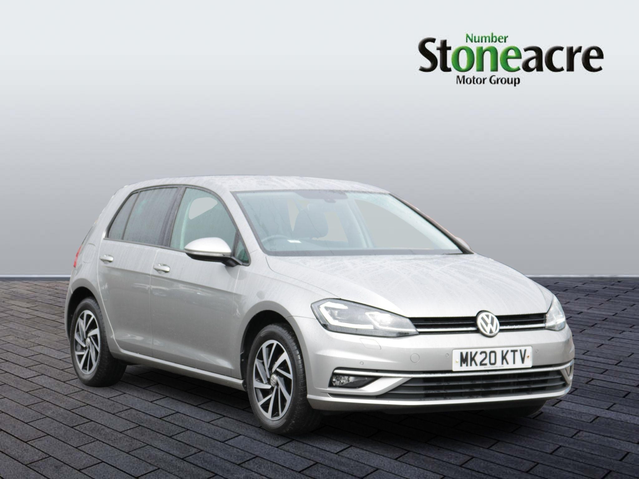 Main listing image - Volkswagen Golf