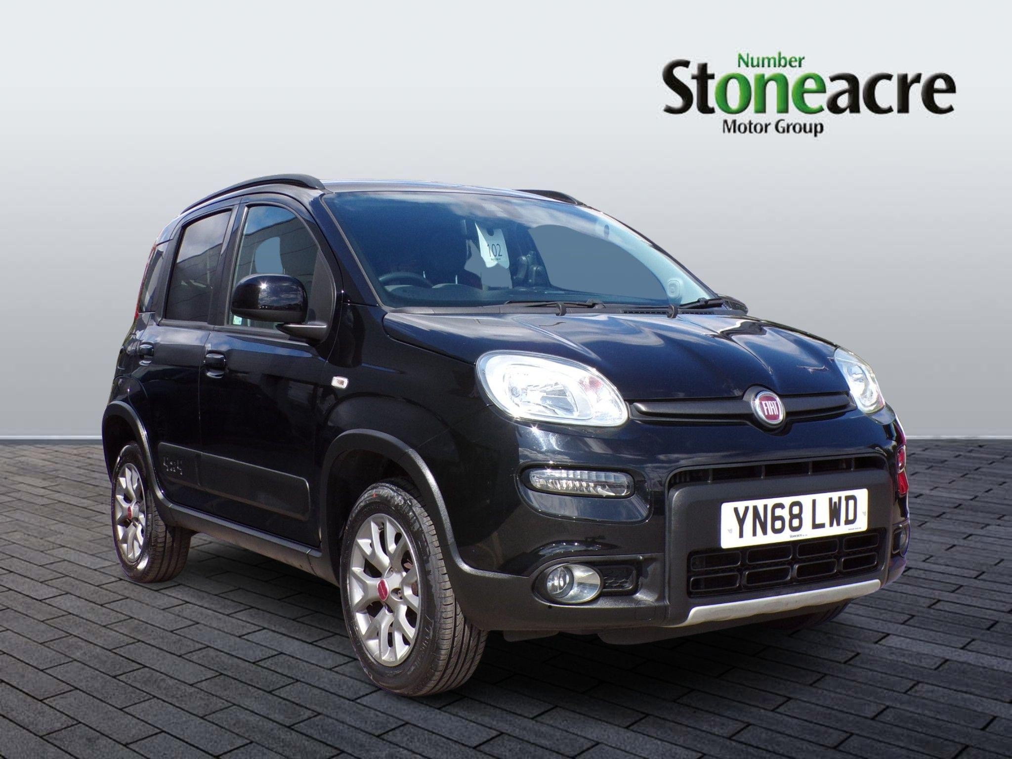 Main listing image - Fiat Panda 4x4