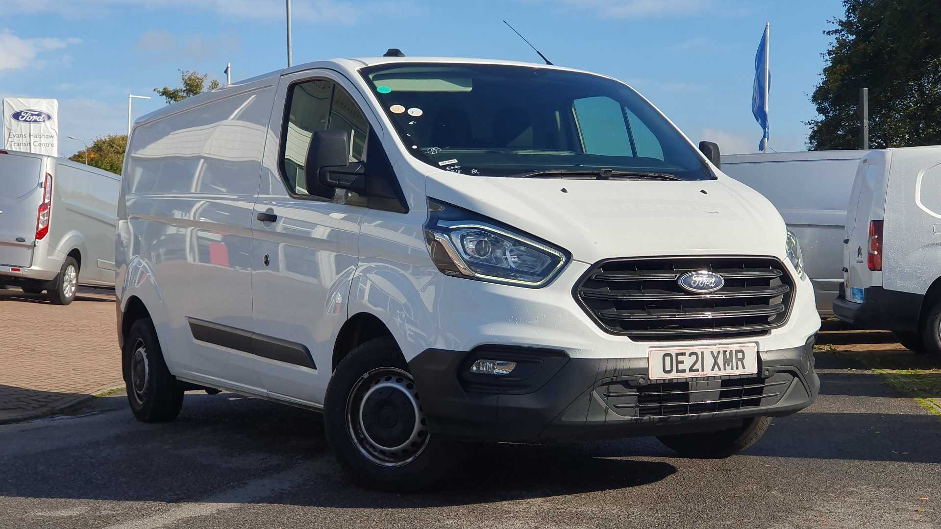 Main listing image - Ford Transit Custom