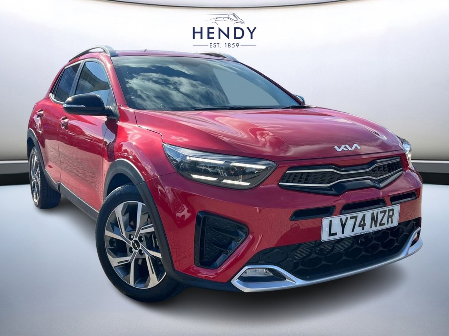 Main listing image - Kia Stonic