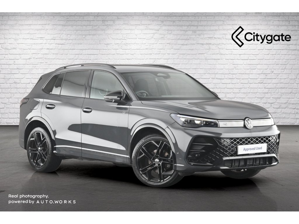 Main listing image - Volkswagen Tiguan