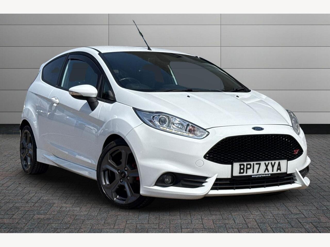 Main listing image - Ford Fiesta ST