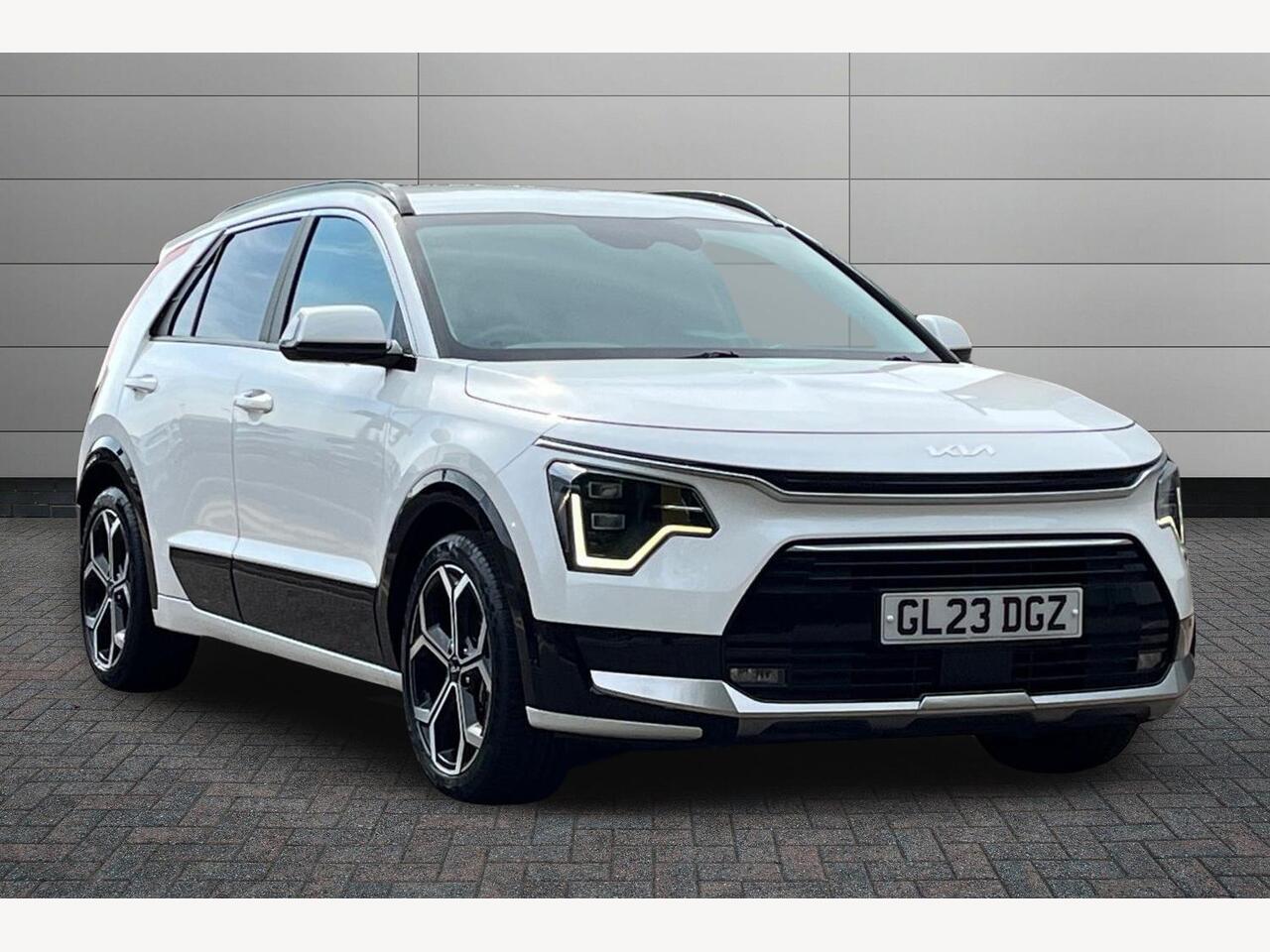 Main listing image - Kia Niro
