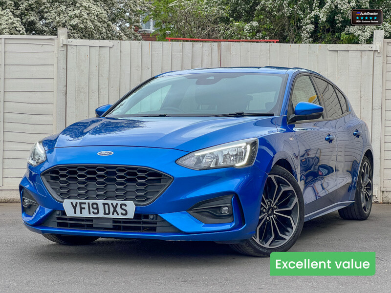 Main listing image - Ford Focus
