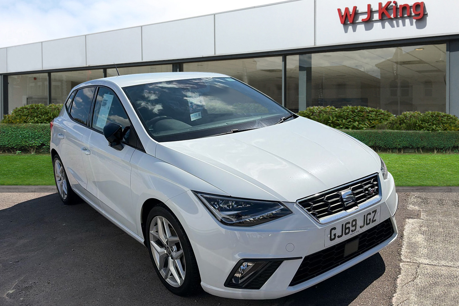 Main listing image - SEAT Ibiza