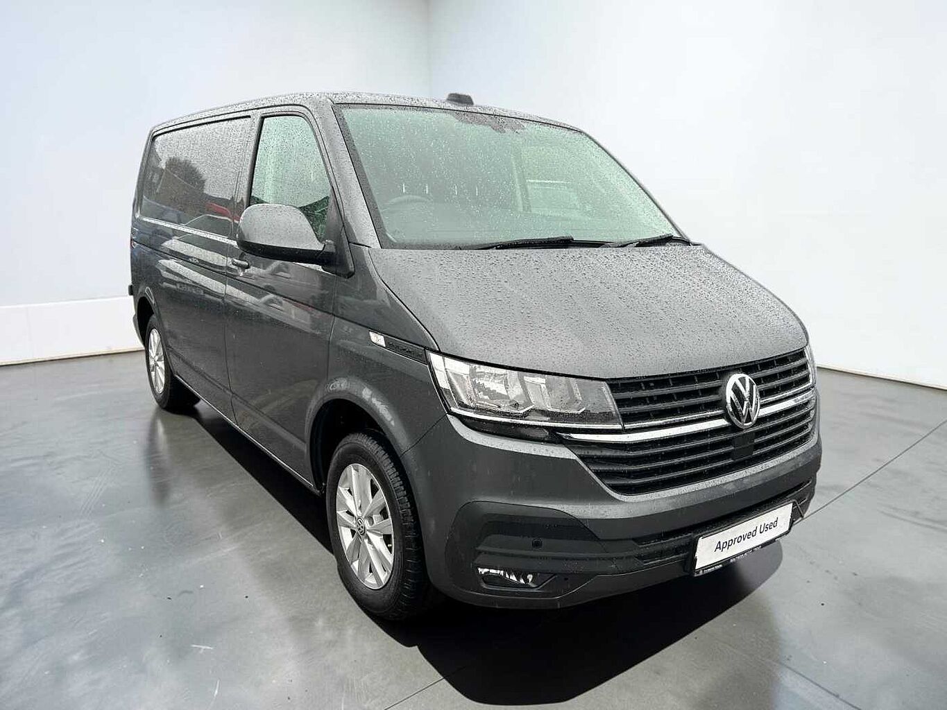 Main listing image - Volkswagen Transporter