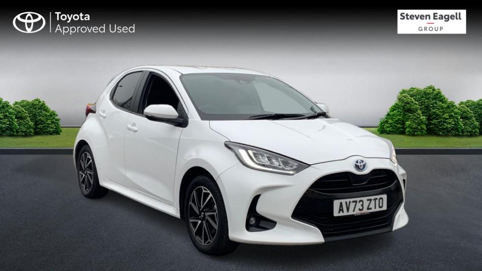 Main listing image - Toyota Yaris