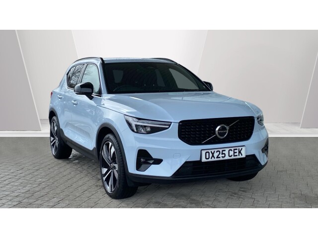 Main listing image - Volvo XC40