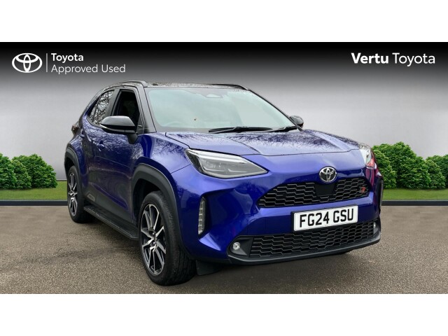 Main listing image - Toyota Yaris Cross