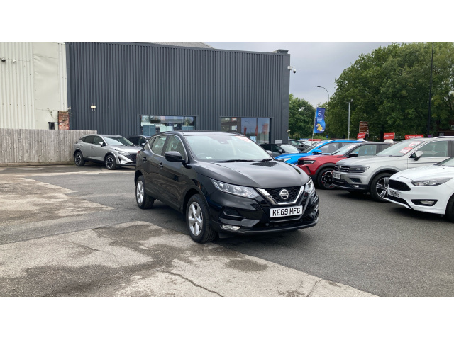 Main listing image - Nissan Qashqai