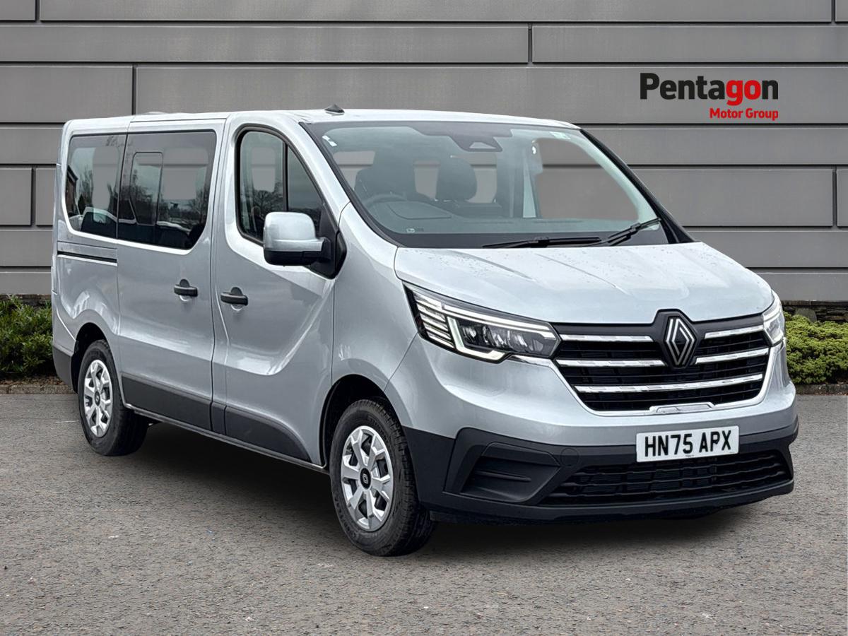Main listing image - Renault Trafic