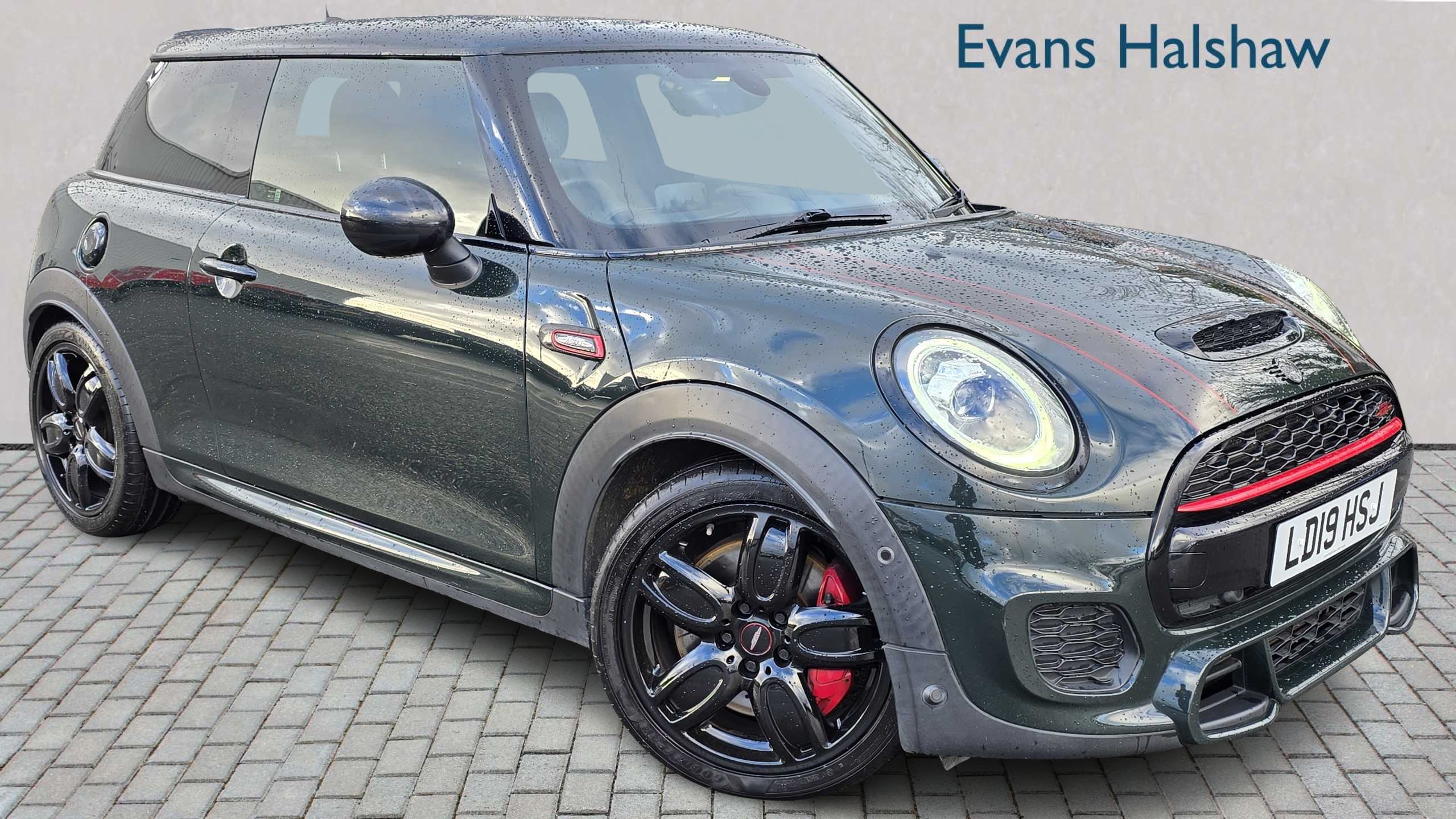 Main listing image - MINI Hatchback