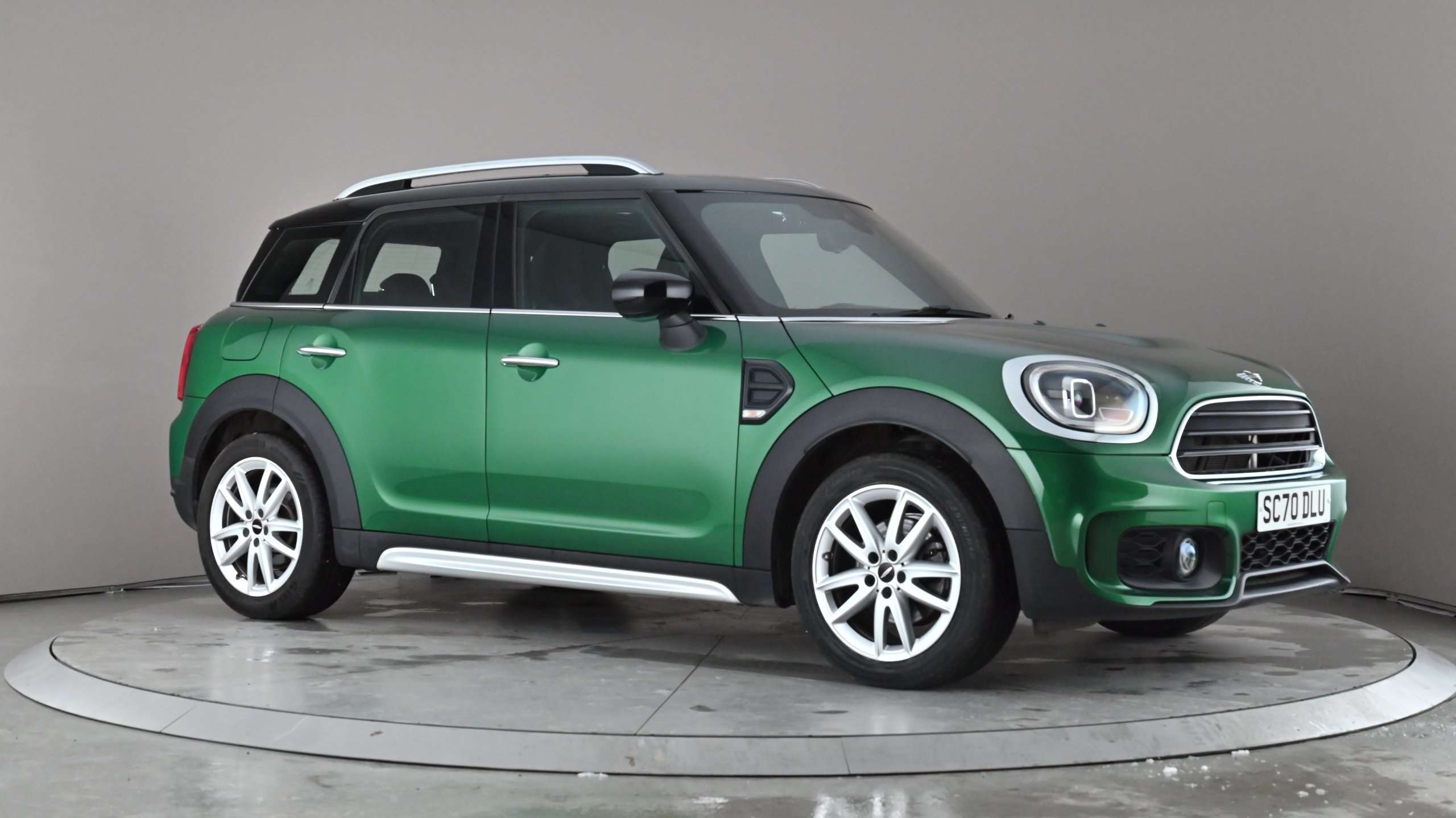 Main listing image - MINI Countryman