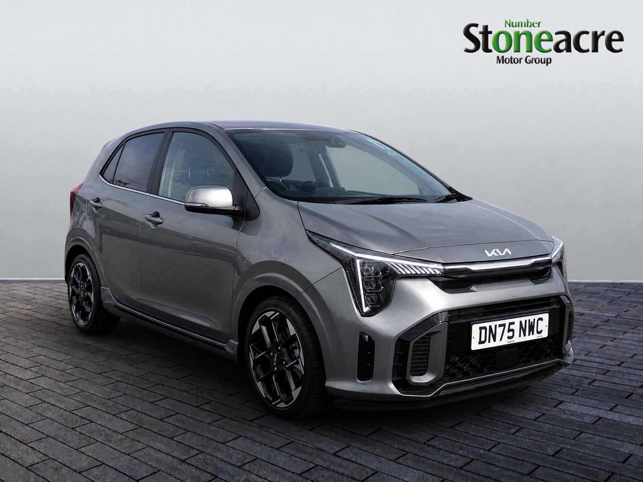 Main listing image - Kia Picanto