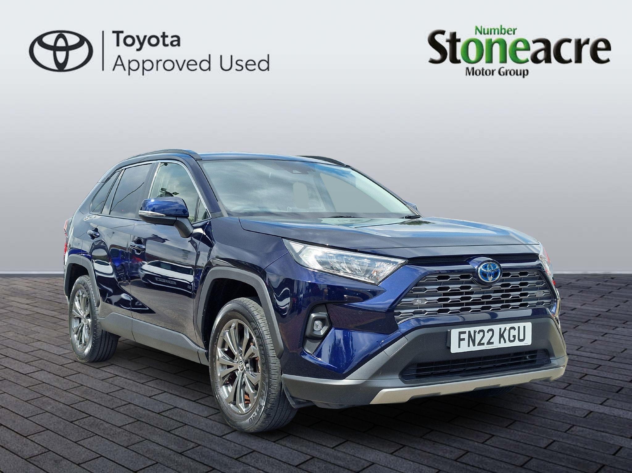 Main listing image - Toyota RAV4
