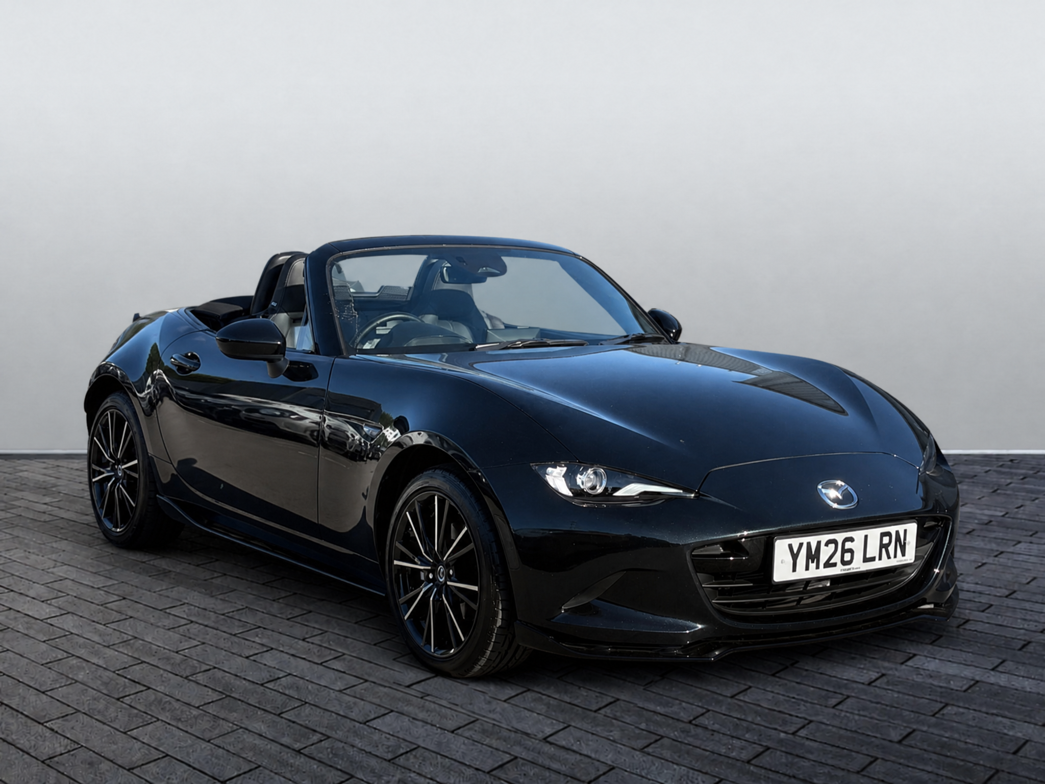 Main listing image - Mazda MX-5