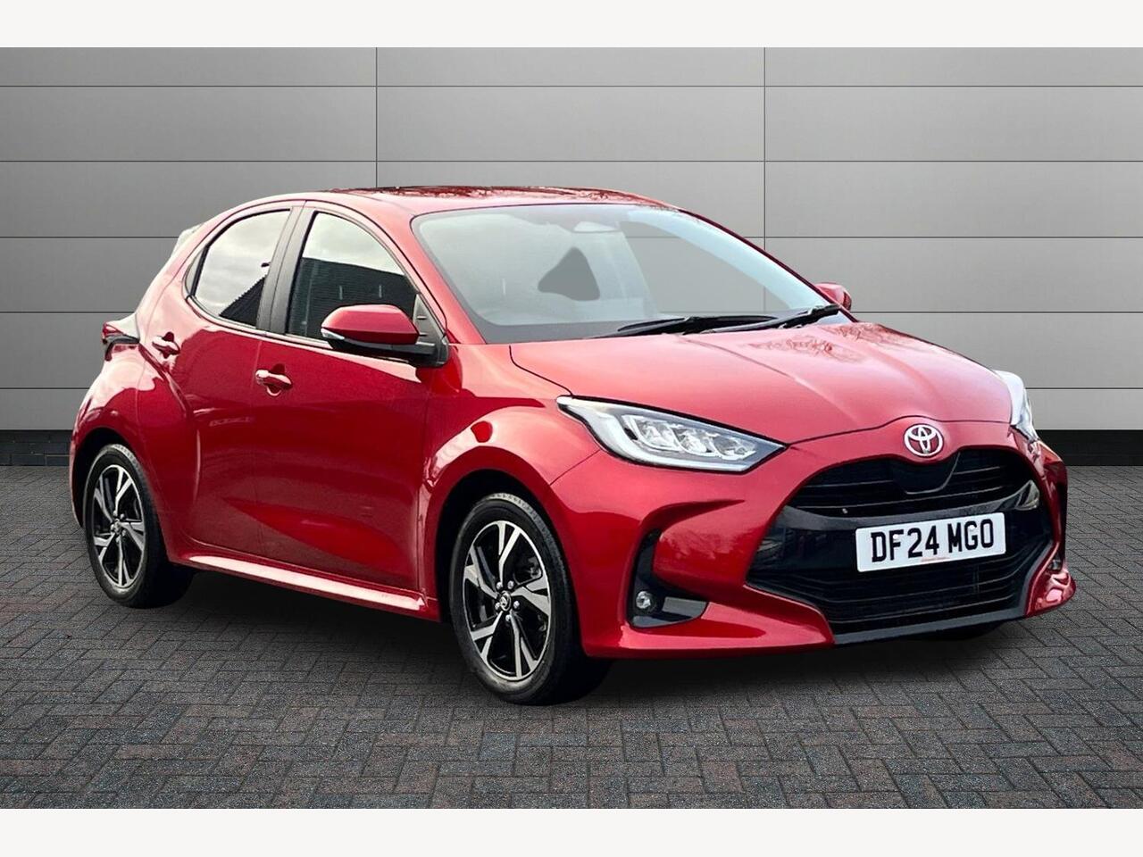 Main listing image - Toyota Yaris