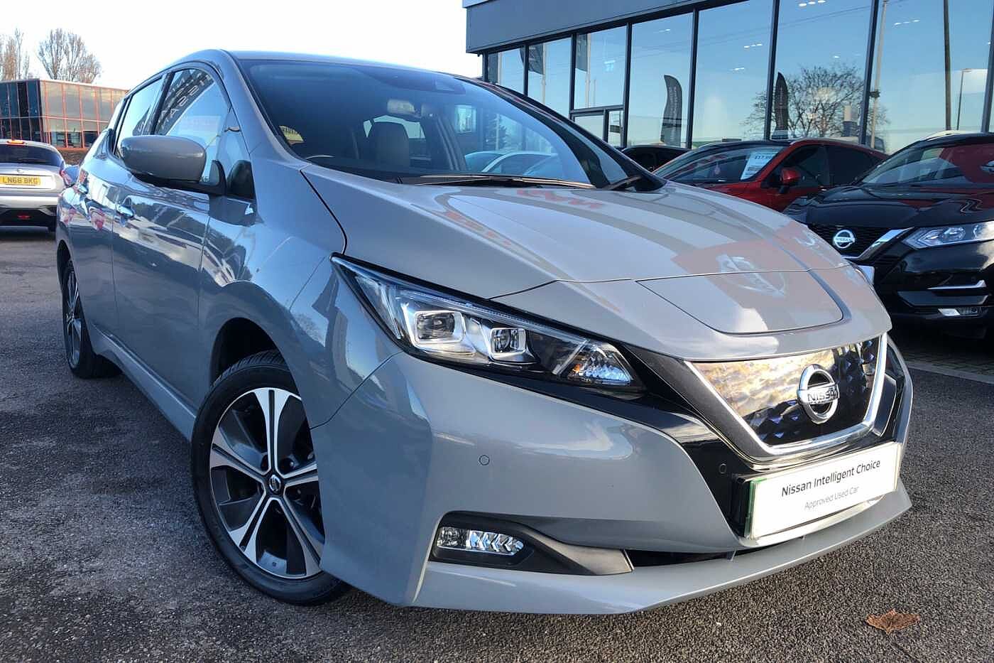 Main listing image - Nissan Leaf