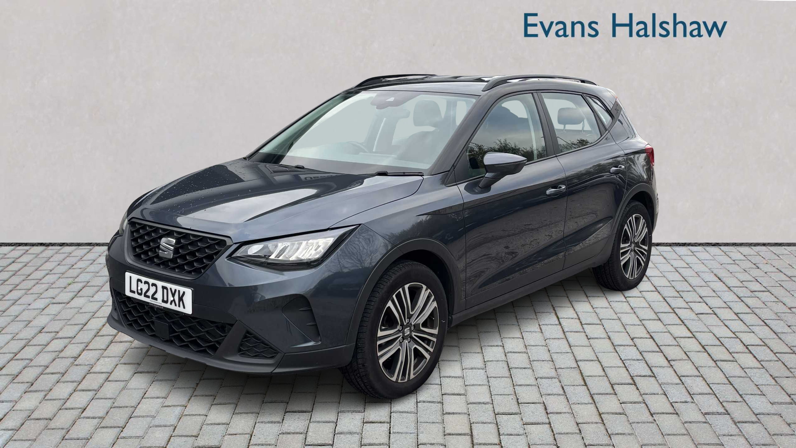 Main listing image - SEAT Arona