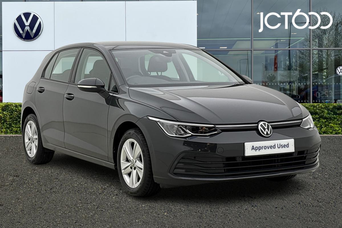 Main listing image - Volkswagen Golf