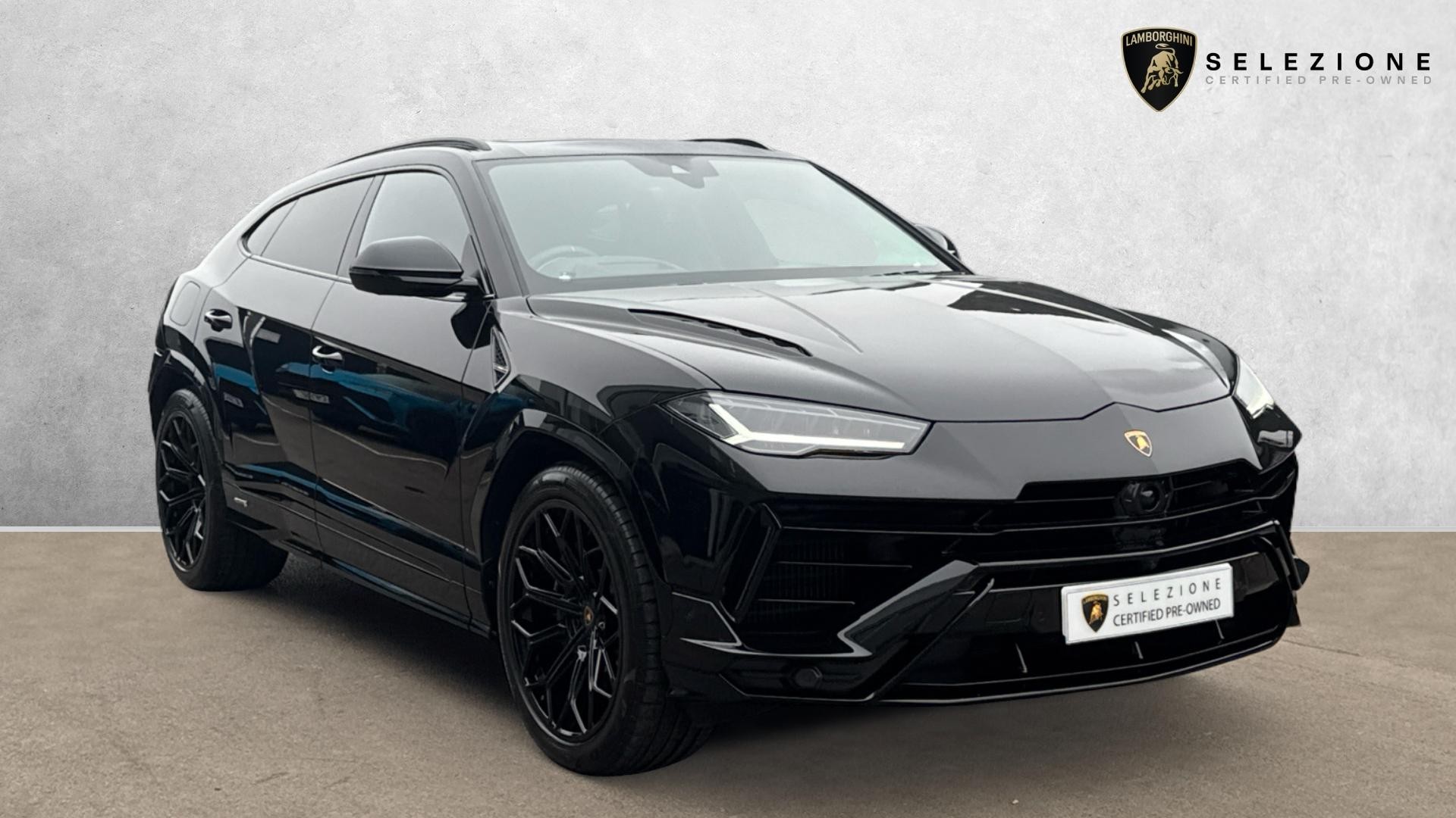 Main listing image - Lamborghini Urus