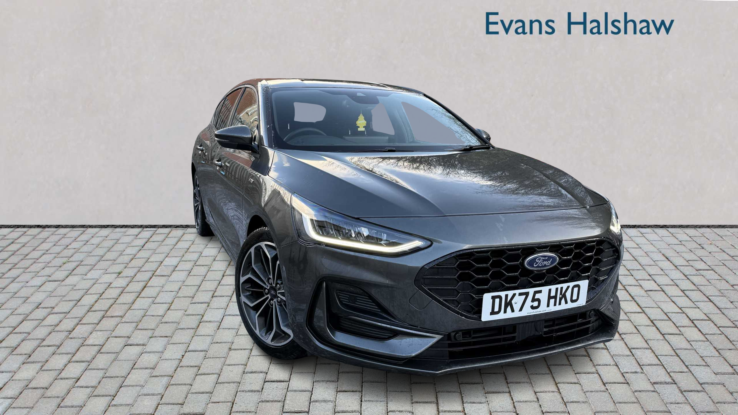 Main listing image - Ford Focus