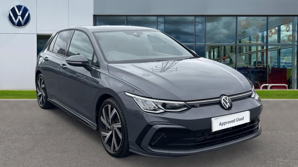 Main listing image - Volkswagen Golf