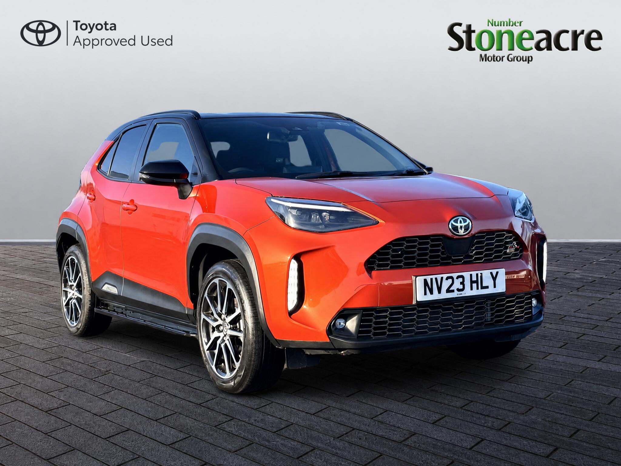 Main listing image - Toyota Yaris Cross