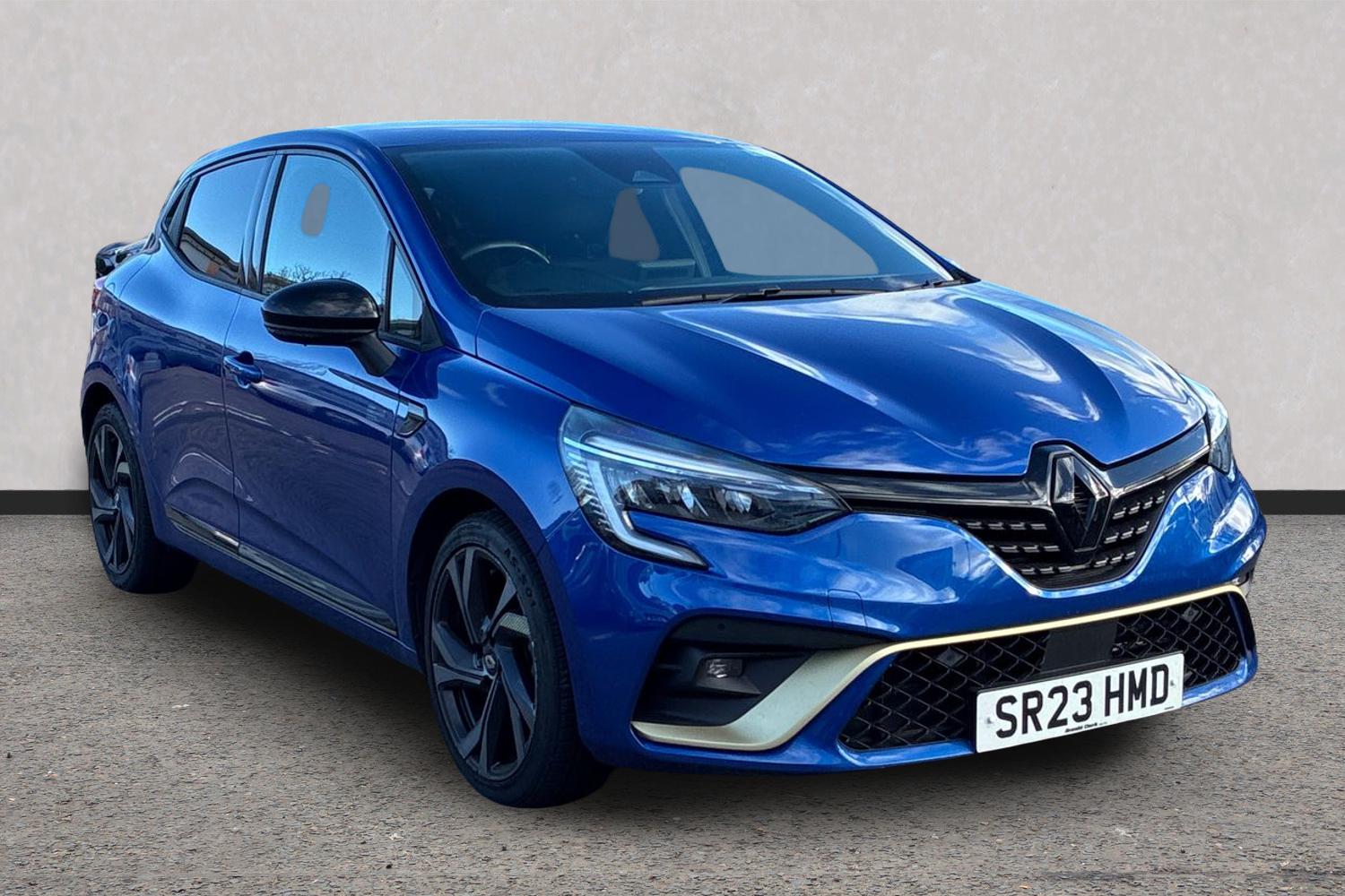 Main listing image - Renault Clio
