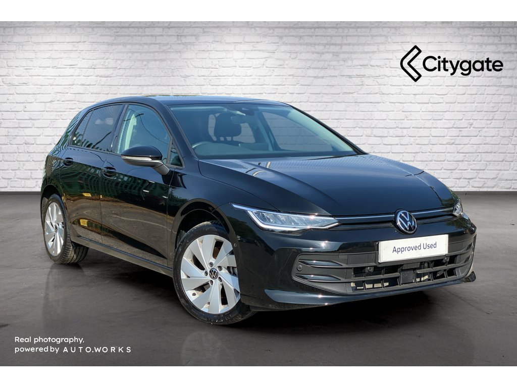 Main listing image - Volkswagen Golf