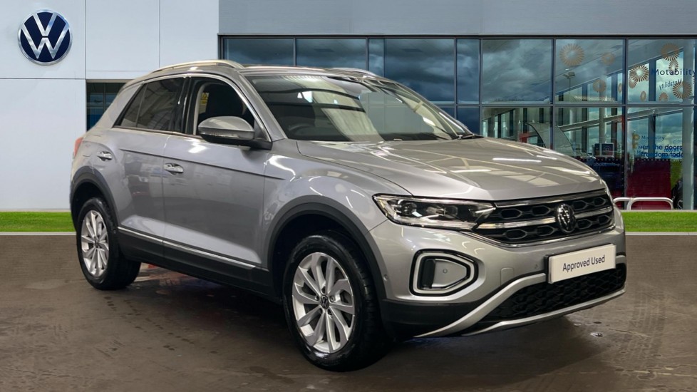 Main listing image - Volkswagen T-Roc