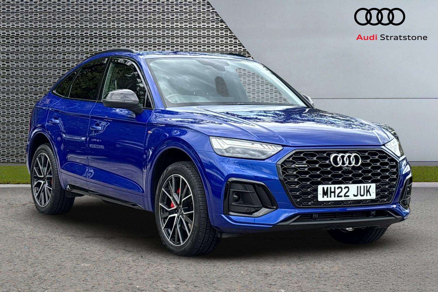 Main listing image - Audi Q5 Sportback