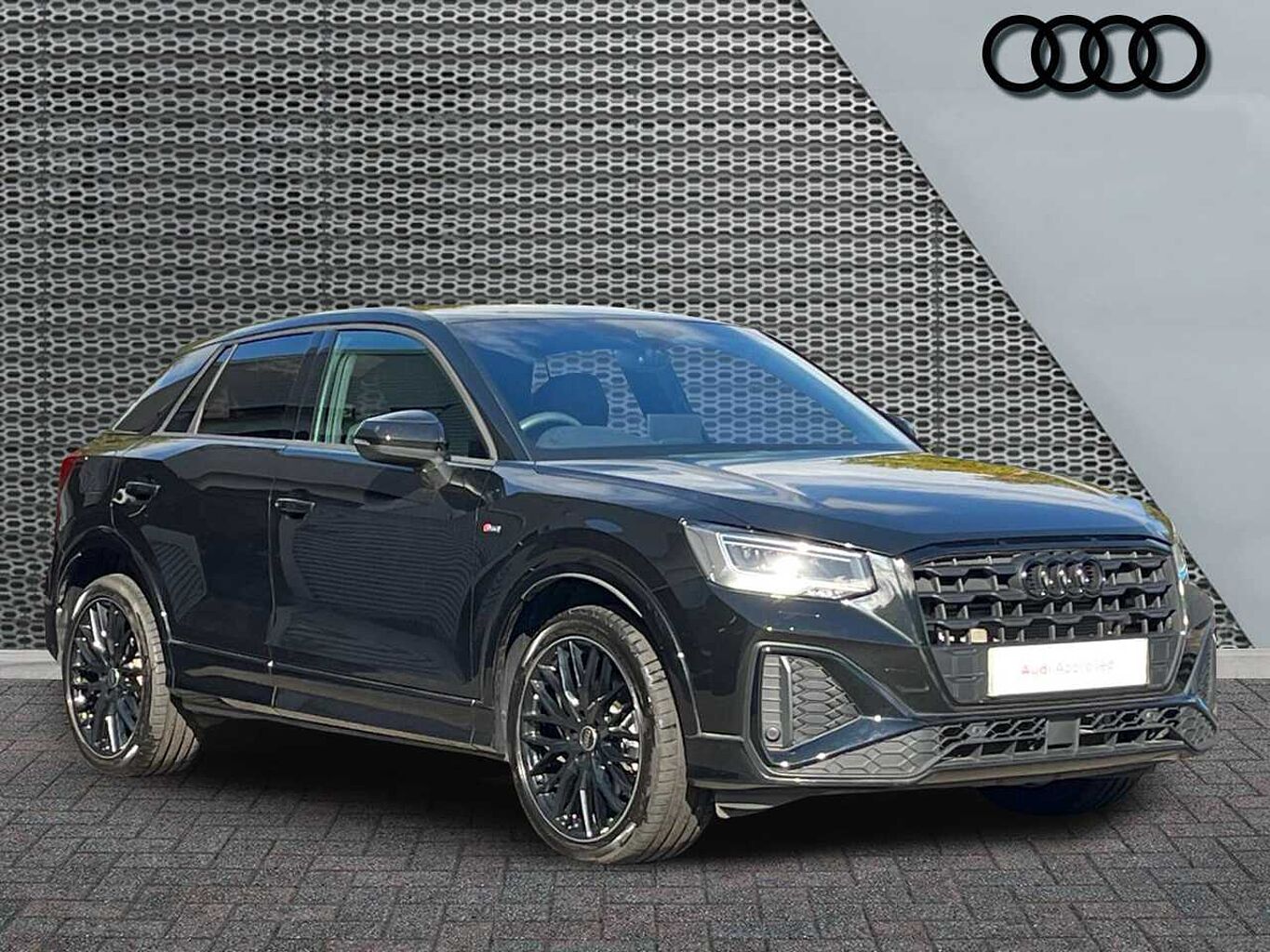 Main listing image - Audi Q2