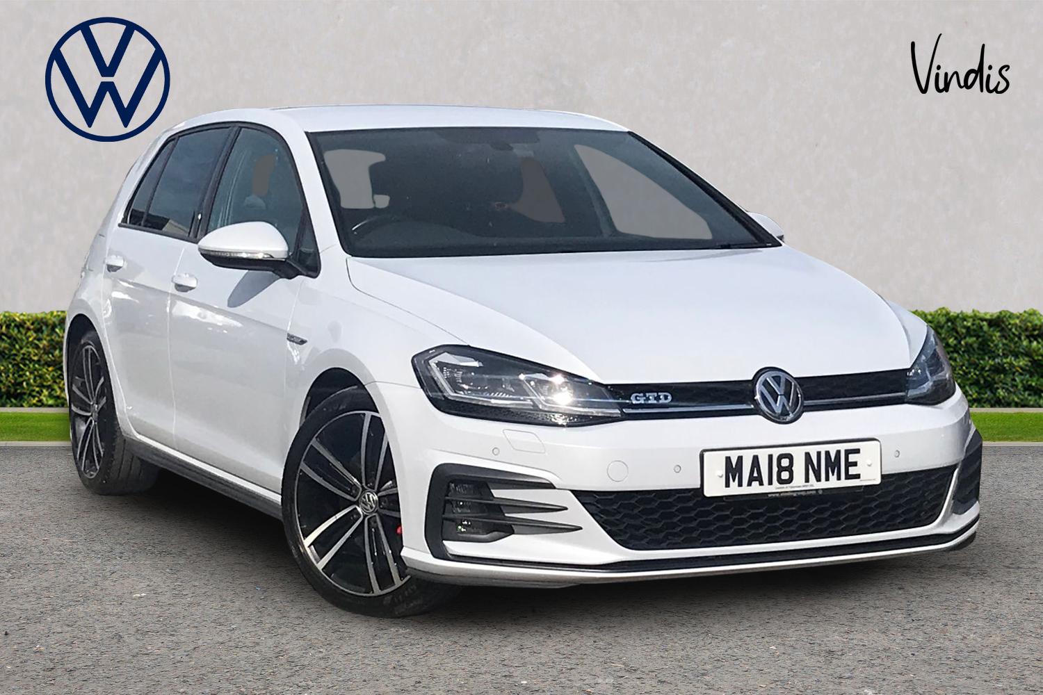 Main listing image - Volkswagen Golf