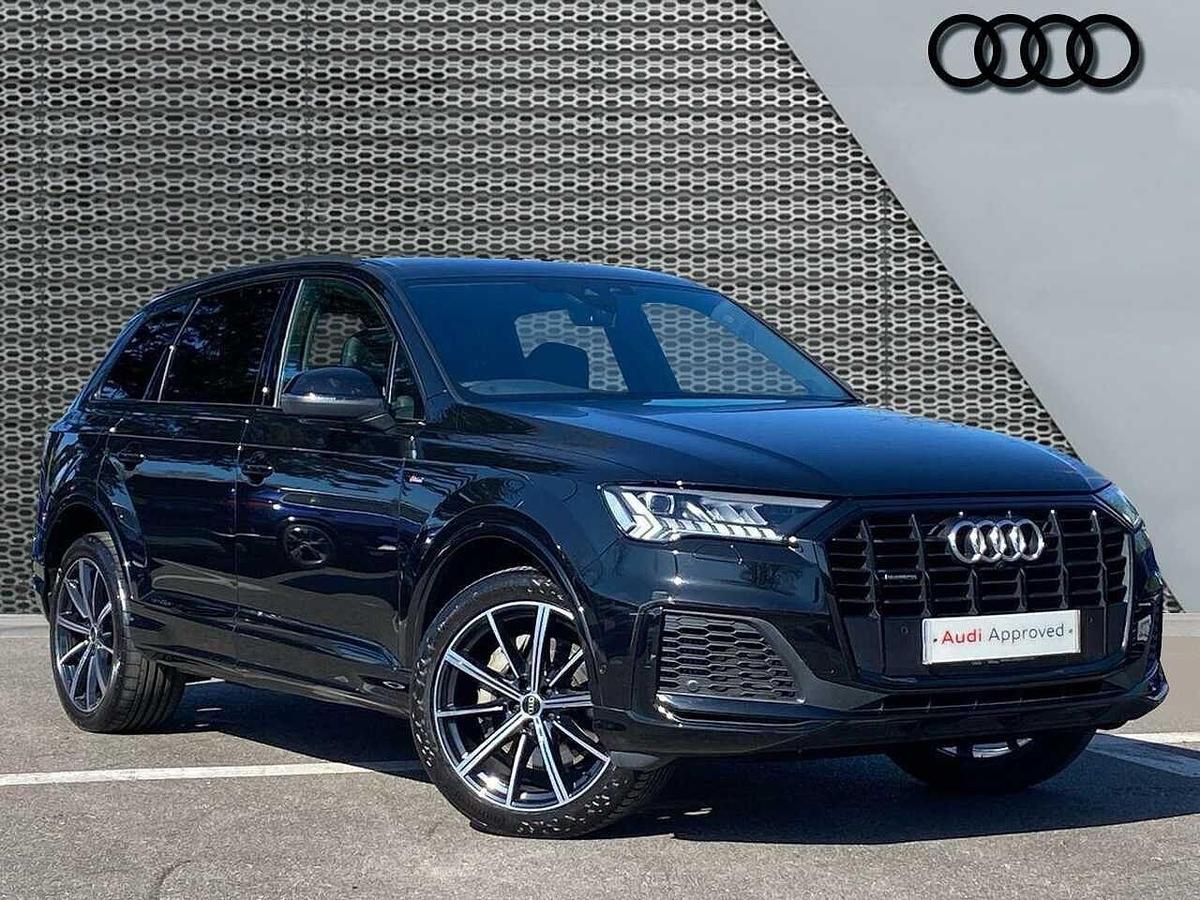 Main listing image - Audi Q7