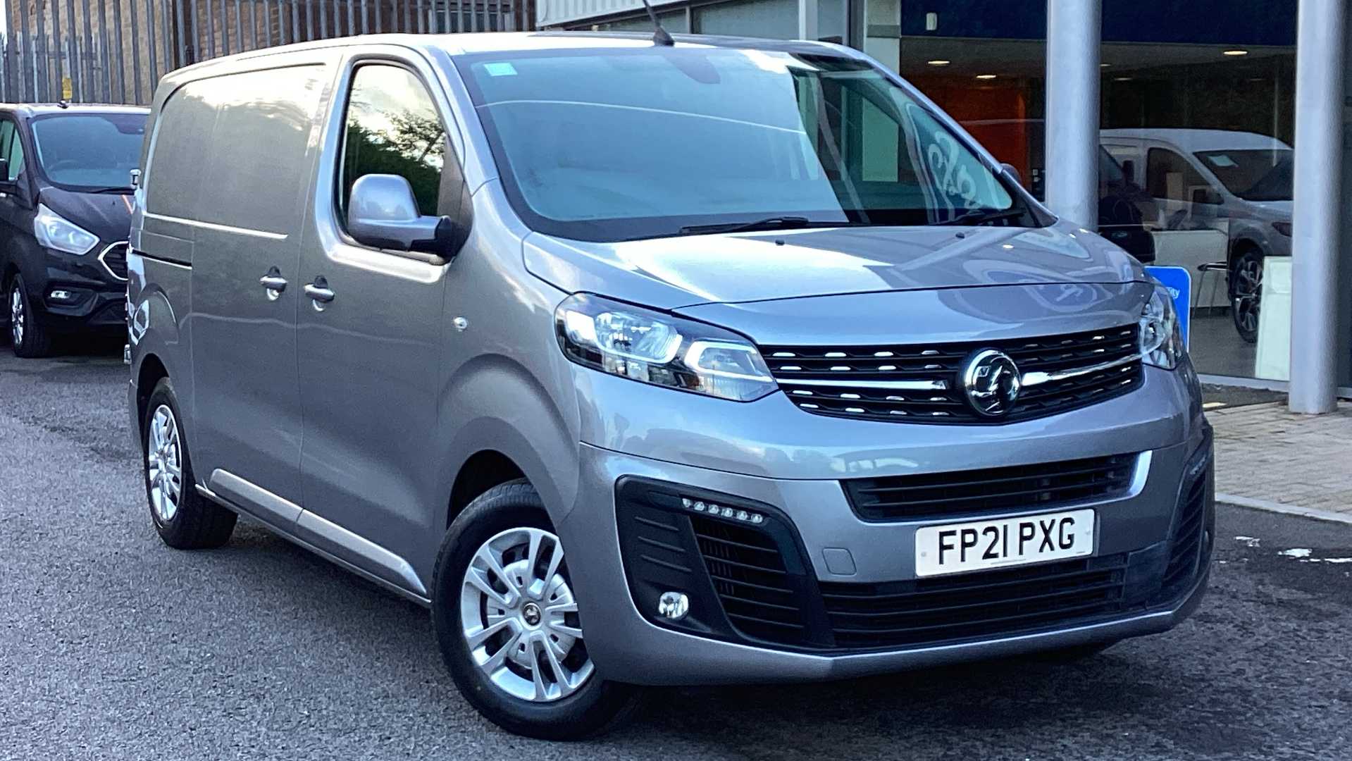 Main listing image - Vauxhall Vivaro