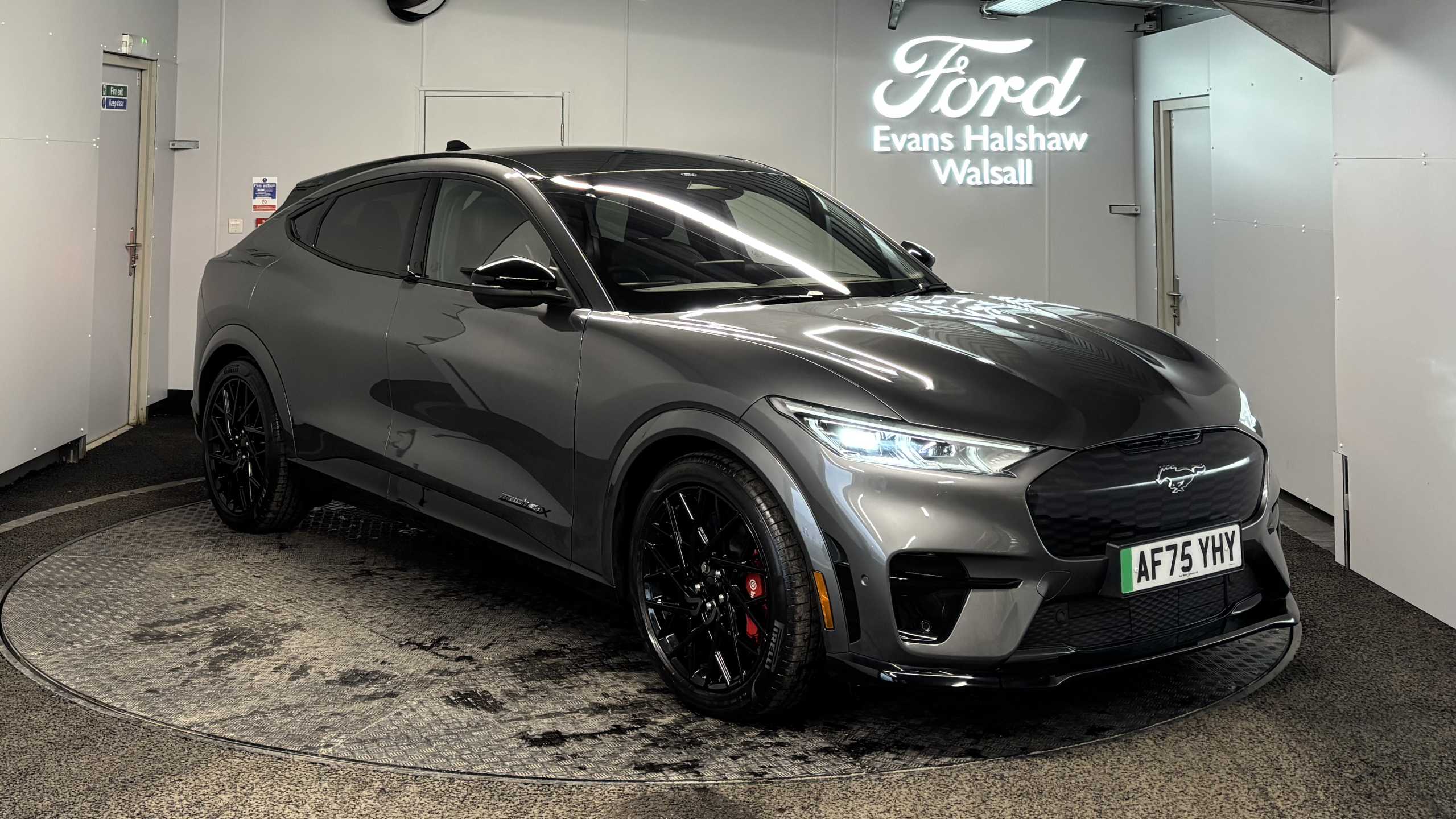 Main listing image - Ford Mustang Mach-E