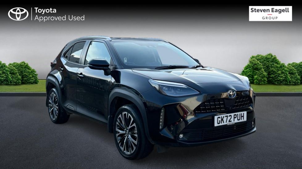 Main listing image - Toyota Yaris Cross