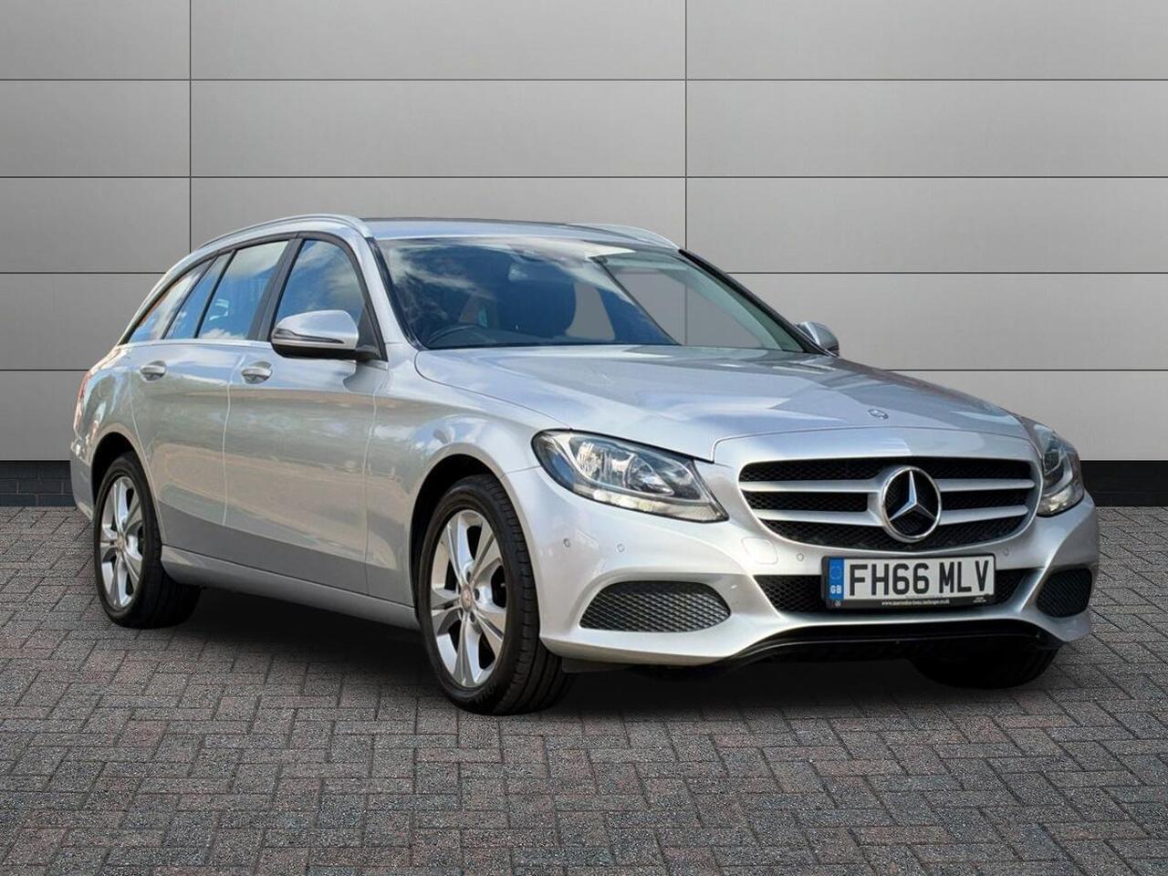 Main listing image - Mercedes-Benz C-Class