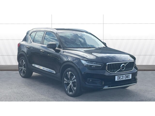 Main listing image - Volvo XC40