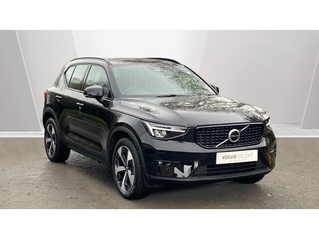 Main listing image - Volvo XC40